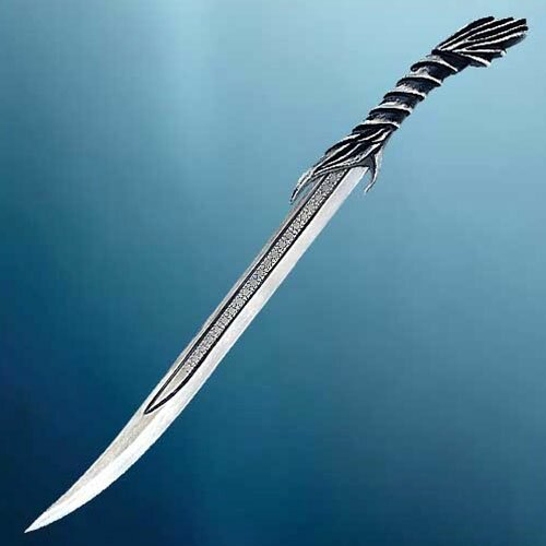 Assassins Creed Fighting Knife and Belt