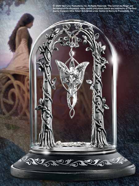 Lord of the Rings Display for the Evenstar Pendant